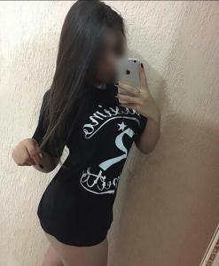 614503711: Chica busca chico en León