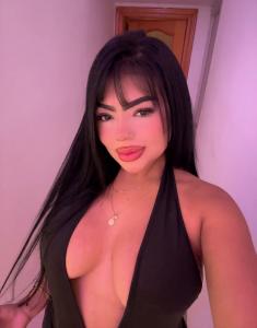 613903404: Chica busca chico en Valencia