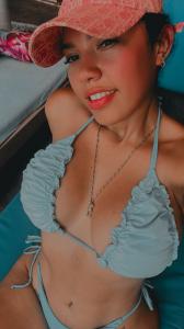 695601421: Chica busca chico en Barcelona