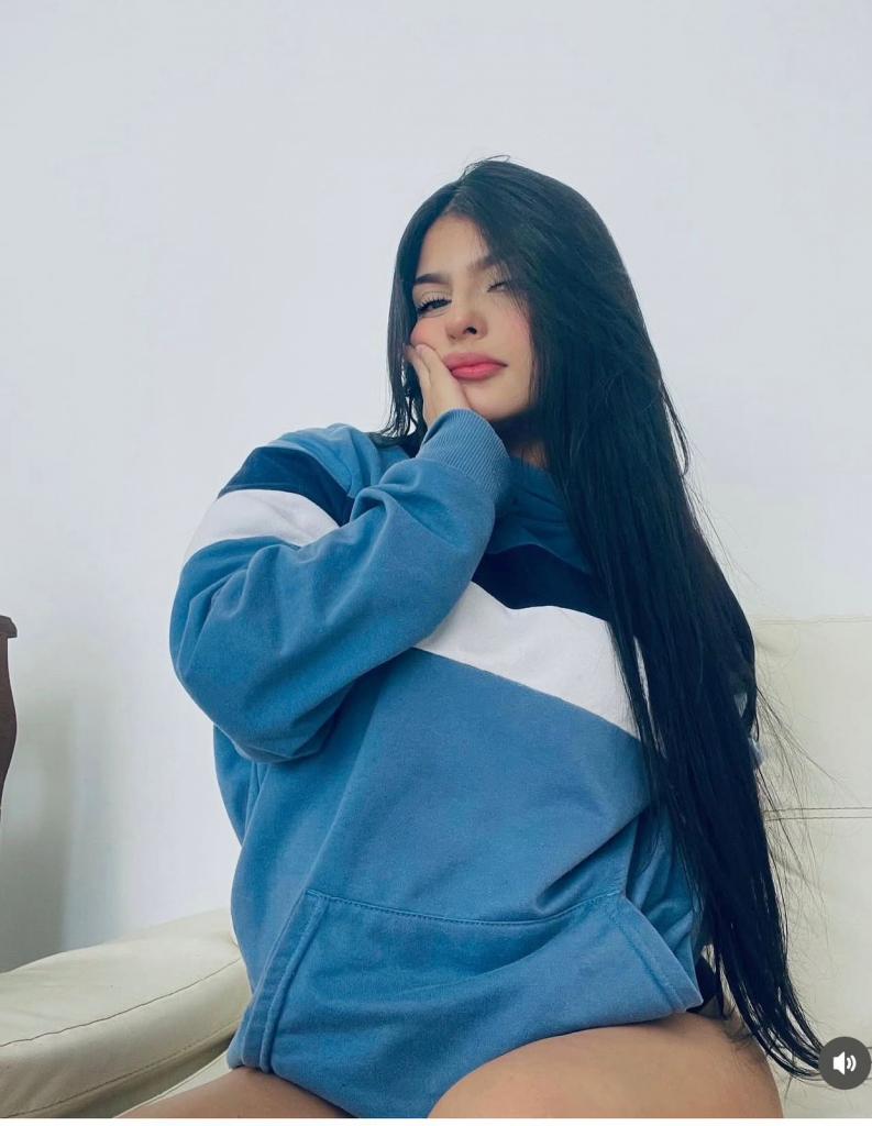 742026445: Chica busca chico en La Rioja