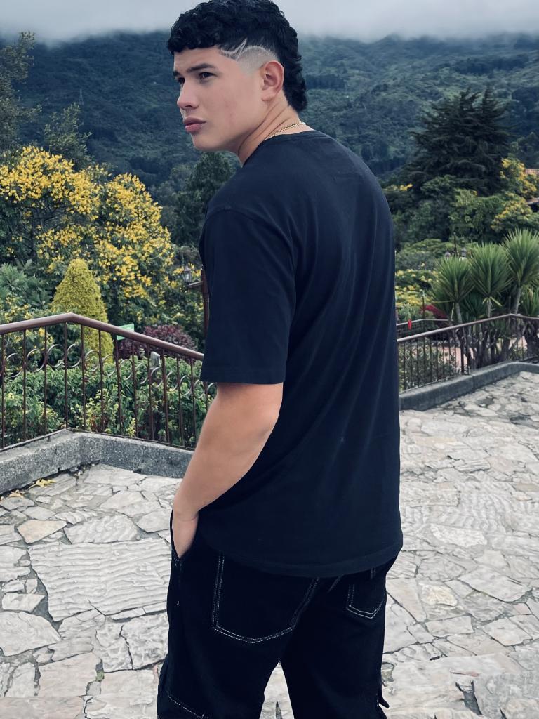 Chico busca chica en Barcelona: 