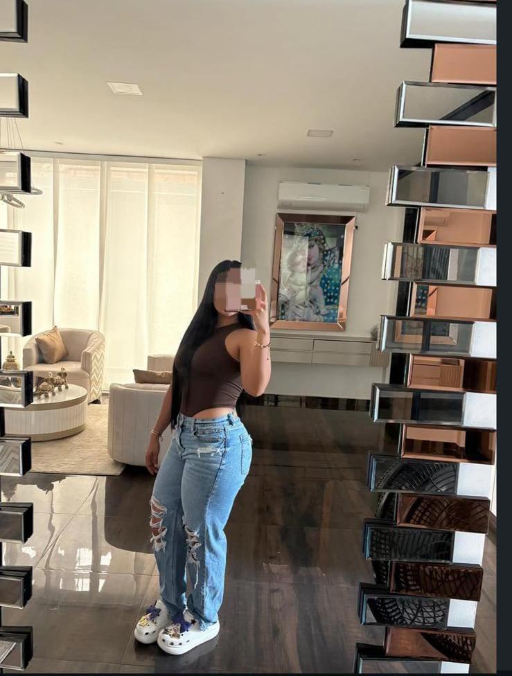 Chica busca chico en Cádiz: 