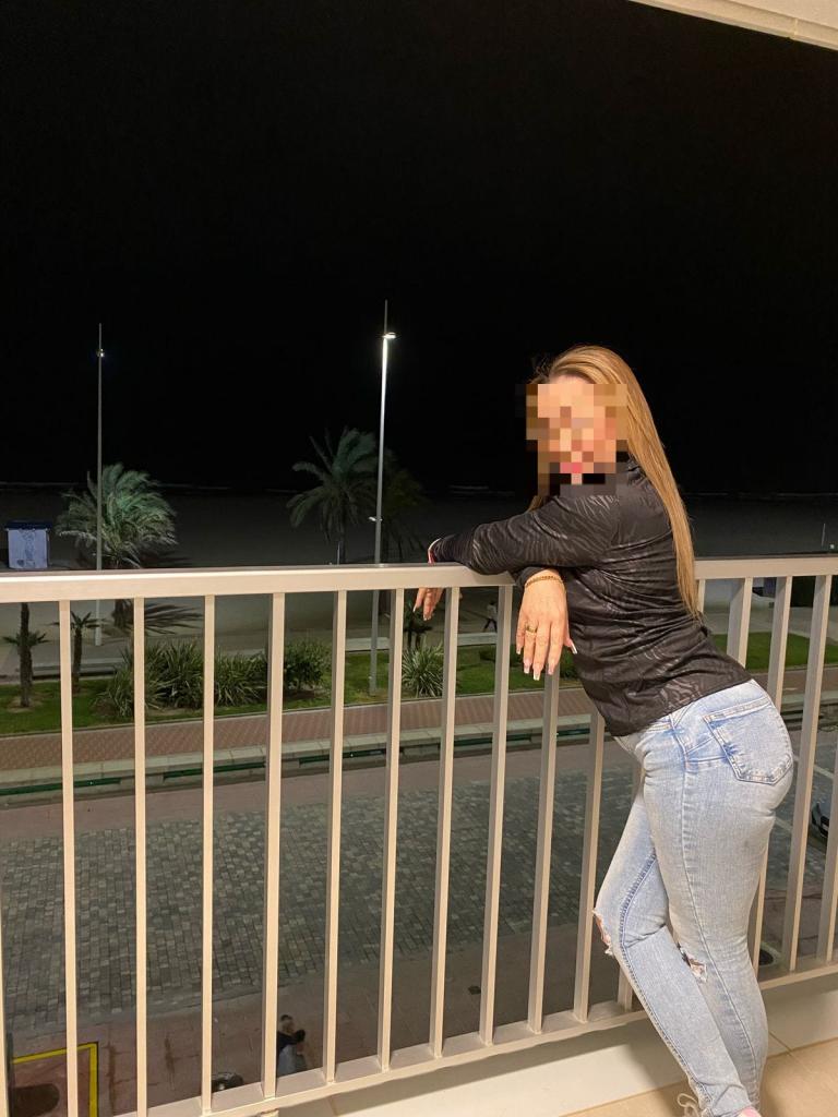 Chica busca chico en Alicante: 