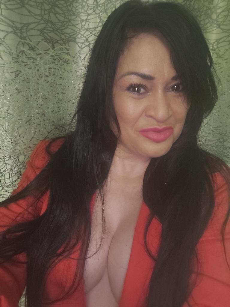 Chica busca chico en Asturias: 