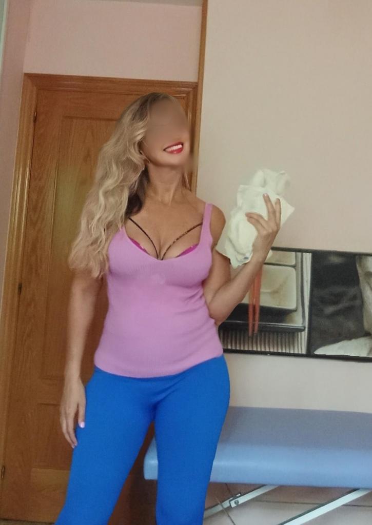 Chica busca chico en Zaragoza: 