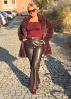 653564931: Chica busca chico en Murcia