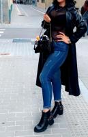 655471568: Chica busca chico en Barcelona