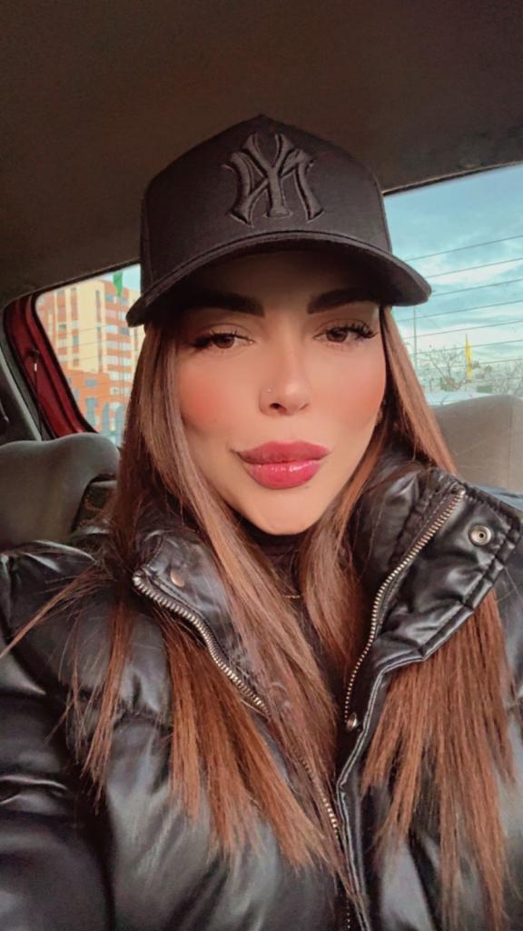 631584470: Chica busca chico en Alicante