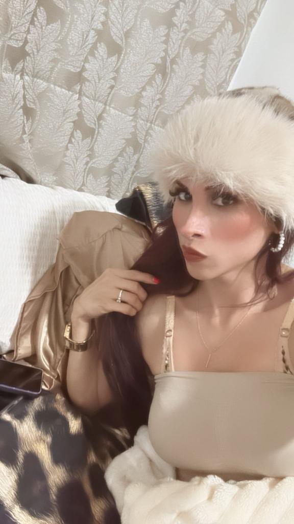 637996155: Transexual en Badajoz