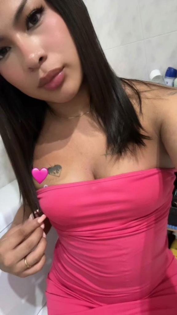 611337842: Travesti en Granada