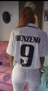 677334572: Chica busca chico en Madrid