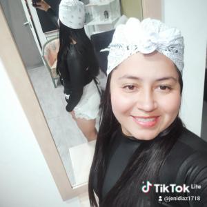 612289421: Chica busca chico en Mallorca