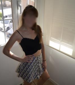 722400916: Chica busca chico en Madrid