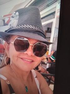 642828568: Chica busca chico en Ibiza