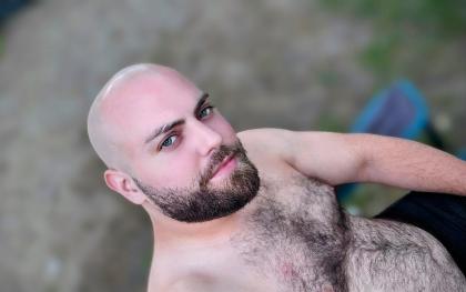 Chico busca chica en Barcelona: 