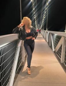 Chica busca chico en Madrid: Chica busca chico