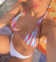 643856540: Chica busca chico en Navarra