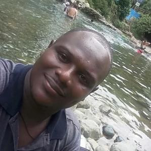 Chico busca chica en Murcia: 