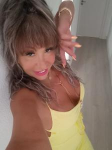 682687155: Chica busca chico en Pontevedra