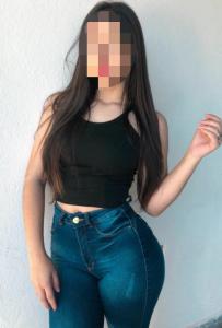 613902297: Chica busca chico en Madrid