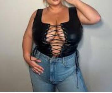 Chica busca chico en Orense: 