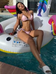 632979620: Chica busca chico en Valencia