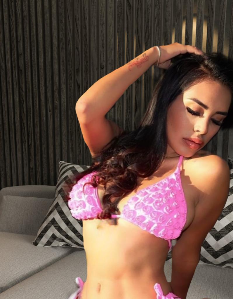 633591200: Chica busca chico en Málaga