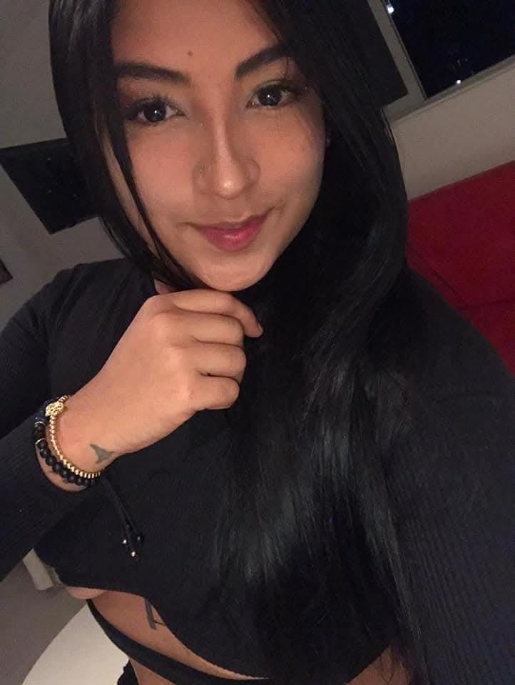 Chica busca chico en La Coruña: 