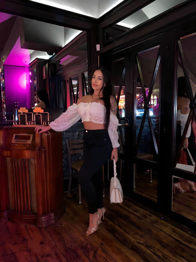 Chica busca chico en Murcia: 