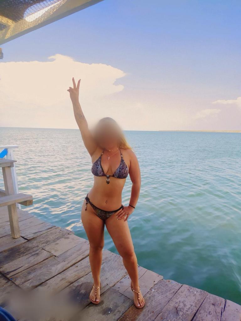 666575946: Chica busca chico en Cádiz