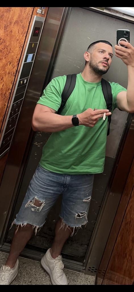 Chico busca chica en Madrid: 