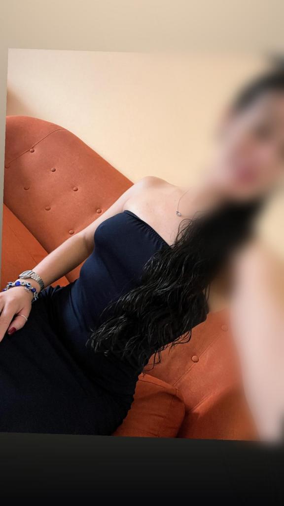 Chica busca chico en Barcelona: Chica busca chico