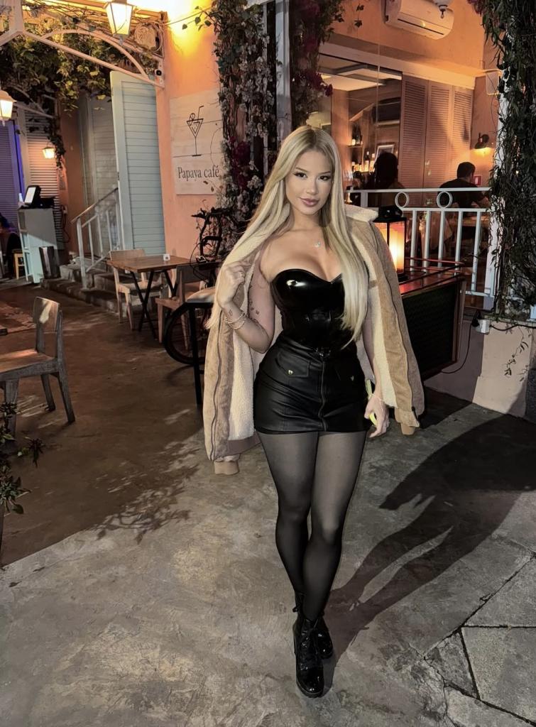 Chica busca chico en Mallorca: 