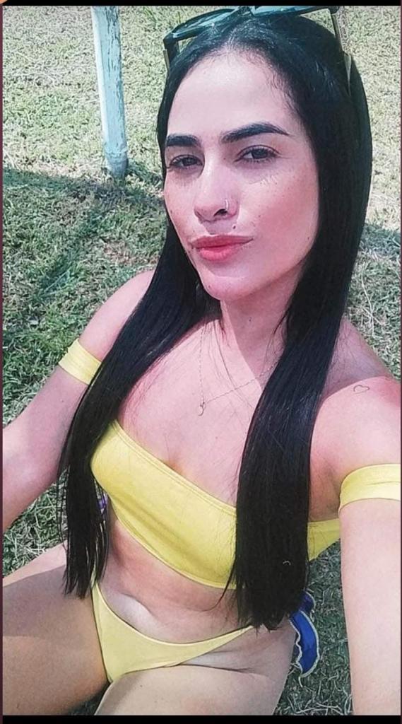 Chica busca chico en Tenerife: 