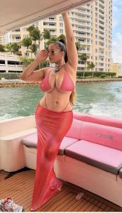 677263166: Chica busca chico en Mallorca