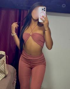 613542276: Chica busca chico en Madrid