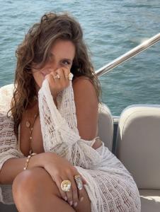 633056871: Chica busca chico en Málaga