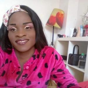 641718194: Transexual en Sevilla