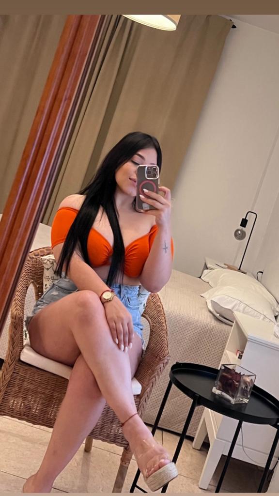 672874883: Chica busca chico en Málaga