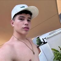 612276125: Chico busca chica en Barcelona