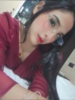 687735082: Chica busca chico en Barcelona