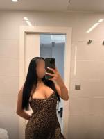 632769437: Chica busca chico en Barcelona