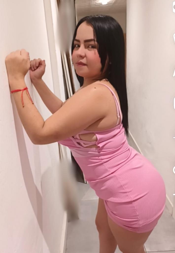 Chica busca chico en Granada: 