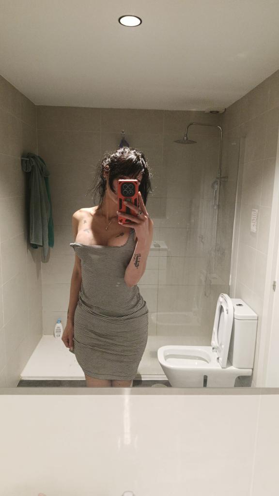 697744896: Travesti en Madrid