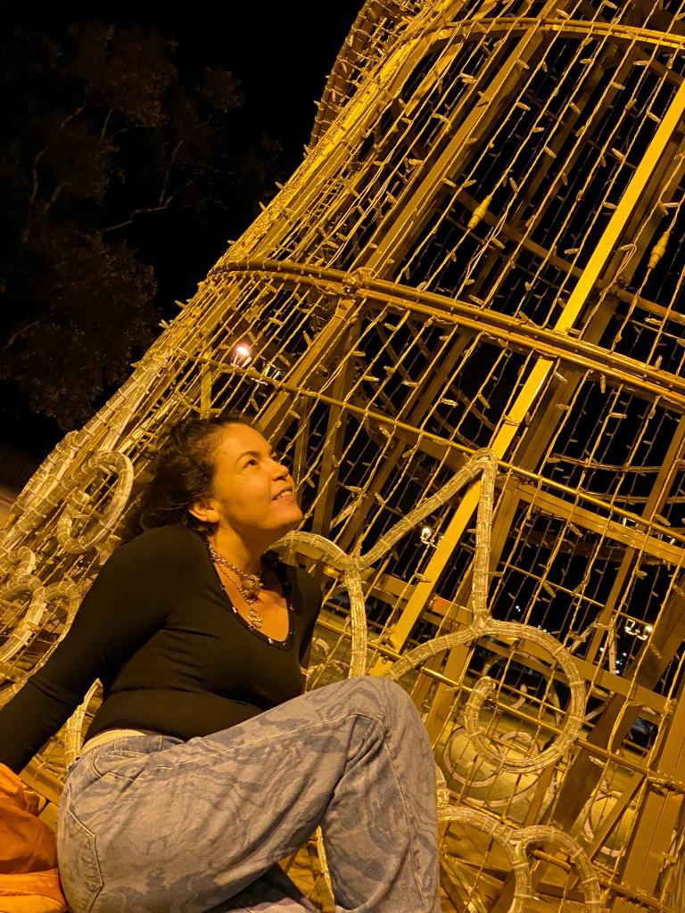 672921207: Chica busca chico en Navarra