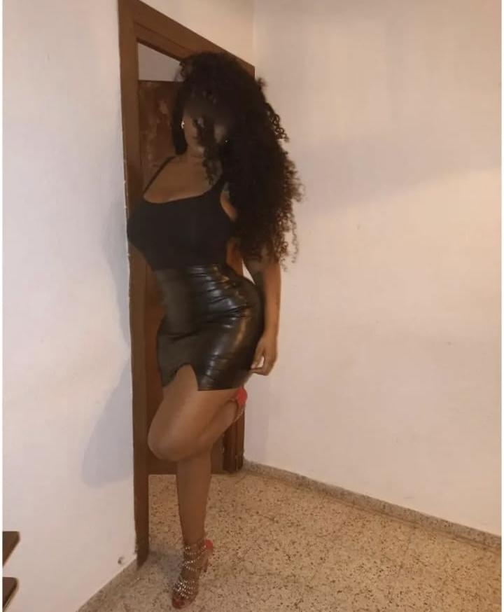 Chica busca chico en Pontevedra: 