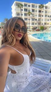 671153247: Transexual en Las Palmas