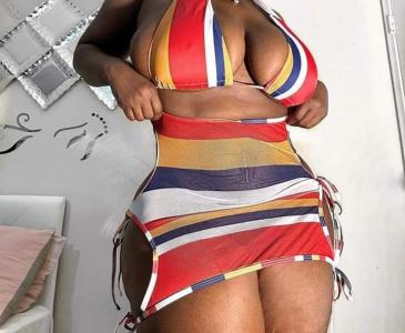 643756328: Chica busca chico en Lugo