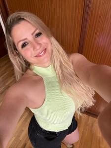 610664508: Chica busca chico en Murcia