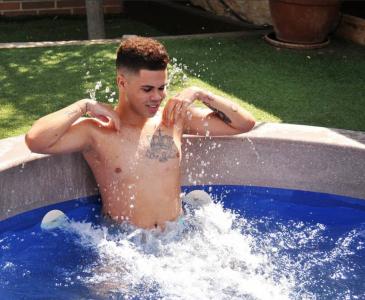 Chico busca chica en Gerona: 